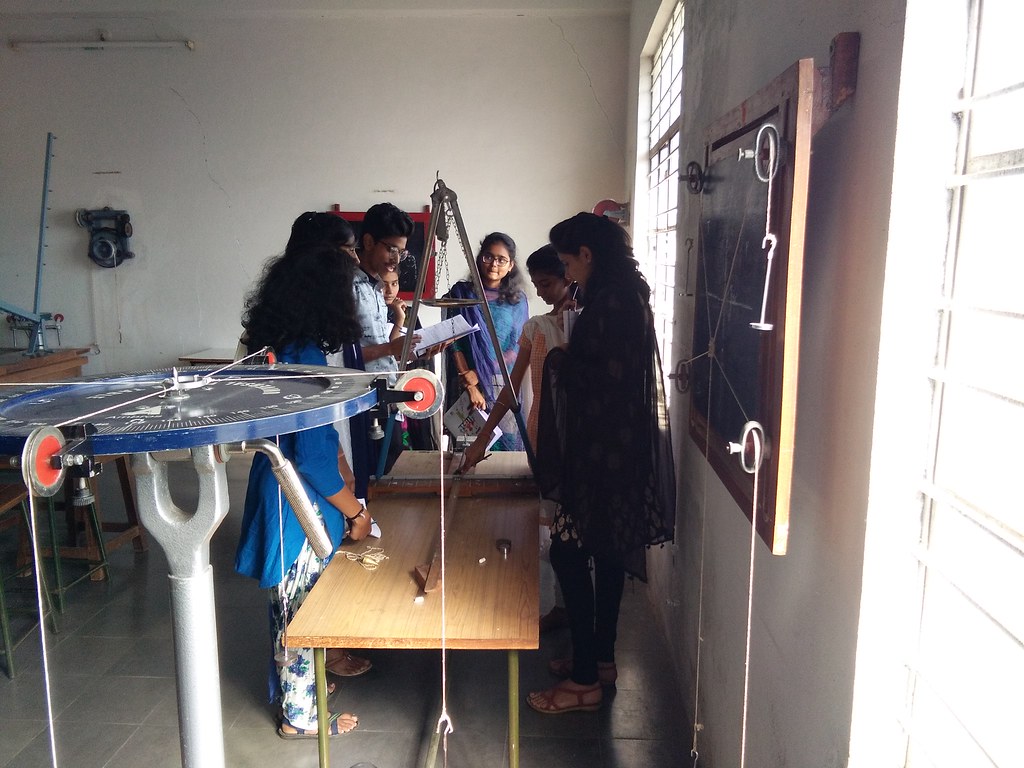 /engg-mechanics-lab-1_33370103518_l.jpg