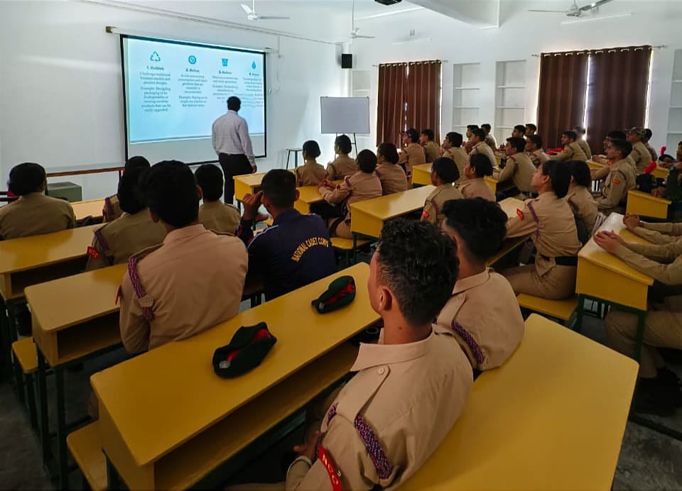 The 7 R’s of Circular Economy: Transforming Waste into Value